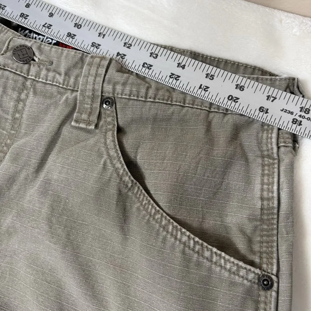 Wrangler Riggs Workwear Flannel Lined Cargo Pants Fits 35x34 Tan Brown Utility